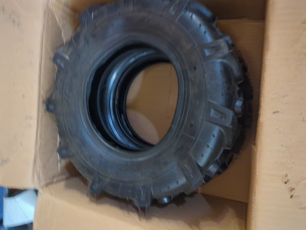 TROPOW 18X9.50-8 ATV Tires, 4PR, Set of 2 All Condition ATV Sand Mud Off-Road Tires, Tubeless