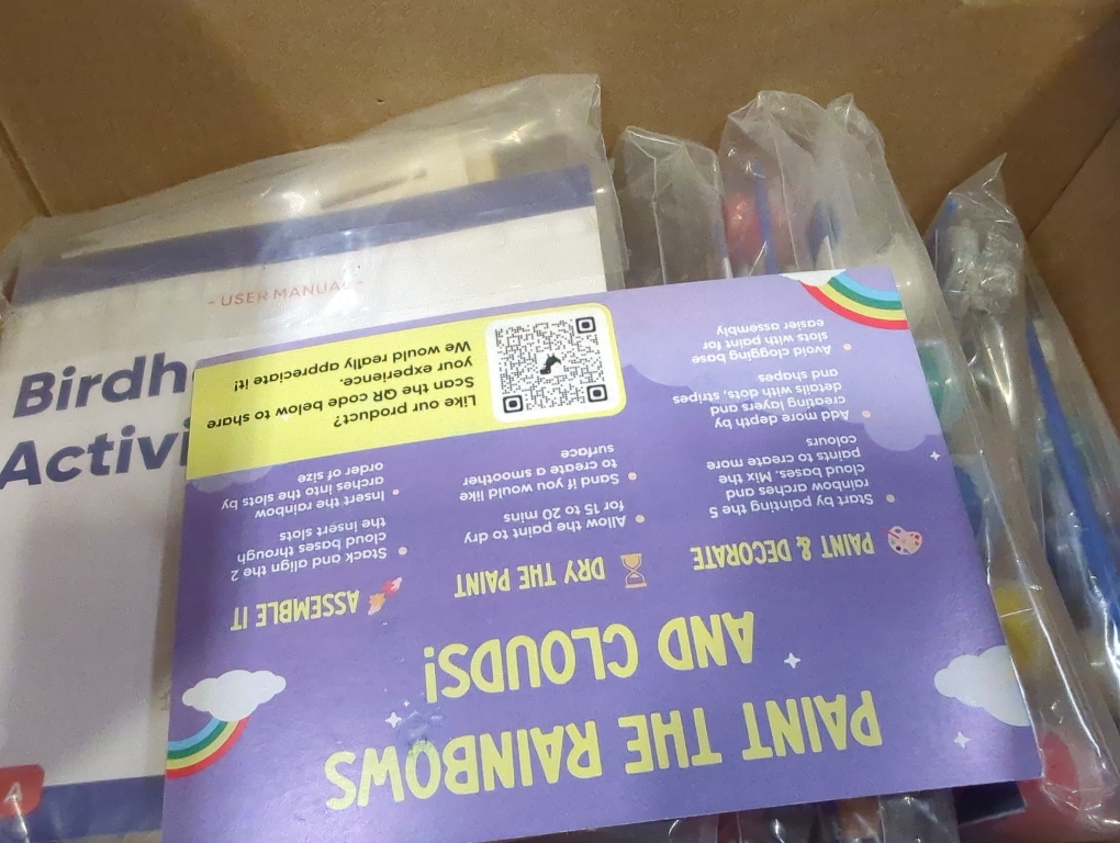 Birdhouse Kit - 15 Unfinished Wood Bird Houses for Children to Paint - Wood Craft Project Kits for Kids - Wooden Arts & Craft for Girls & Boys