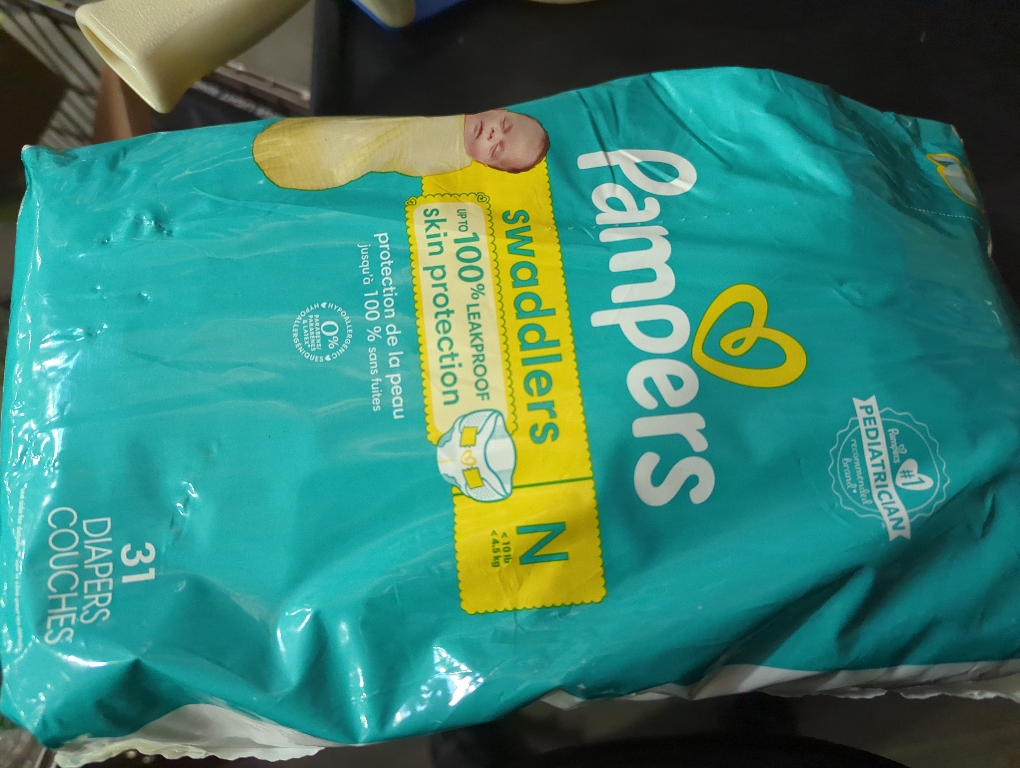 Pampers Swaddlers Soft Sensitive Skin Baby Diapers - Size 0 - 31ct