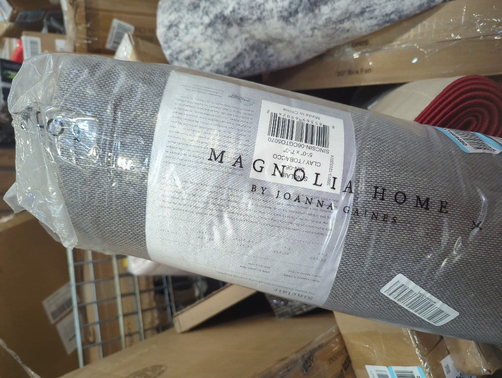 Loloi Magnolia Home by Joanna Gaines Sinclair Collection SIN-06 Clay/Tobacco 5'-0 x 7'-0, .25 Pile Height, Machine Washable, Area Rug