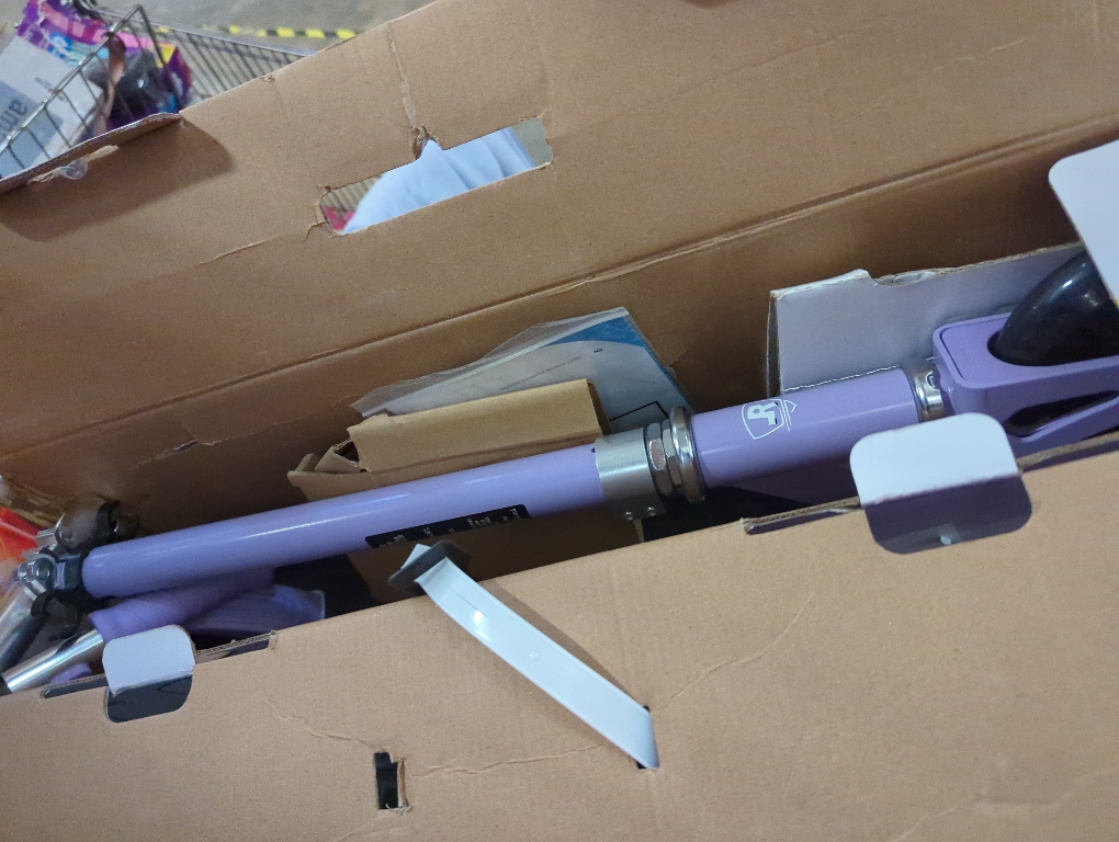 Kick Scooter for Ages 5-12,Kid, Teens. Max Load 155 LBS. Foldable, Lightweight, with Light up Wheels and Dynamic Light Deck, Teen and Adults, 3 Adjustable Levels.