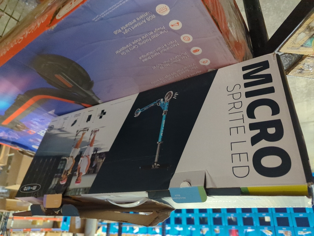 Micro Kickboard - Micro Cruiser LED - Two Wheeled, Fold-to-Carry Swiss-Designed Micro Scooter for Kids with Smooth Gliding Light-Up, Large Wheels for Ages 6