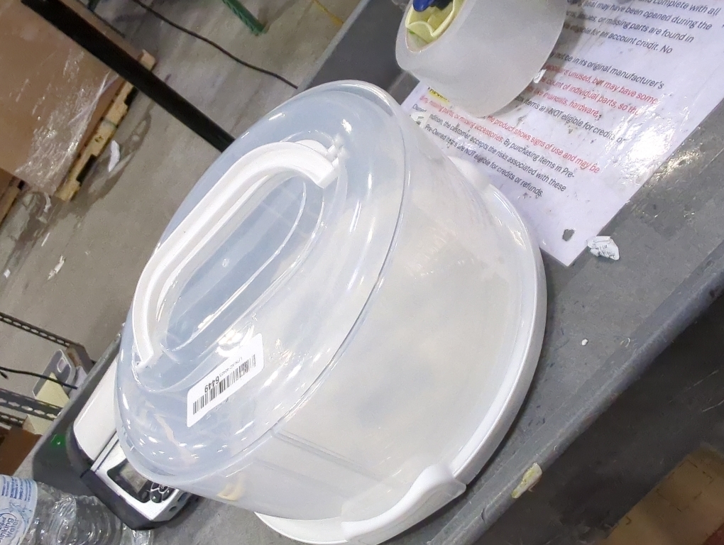 Cake Carrier with Lid and Handle，BPA-Free Cake Holder Cake Containers