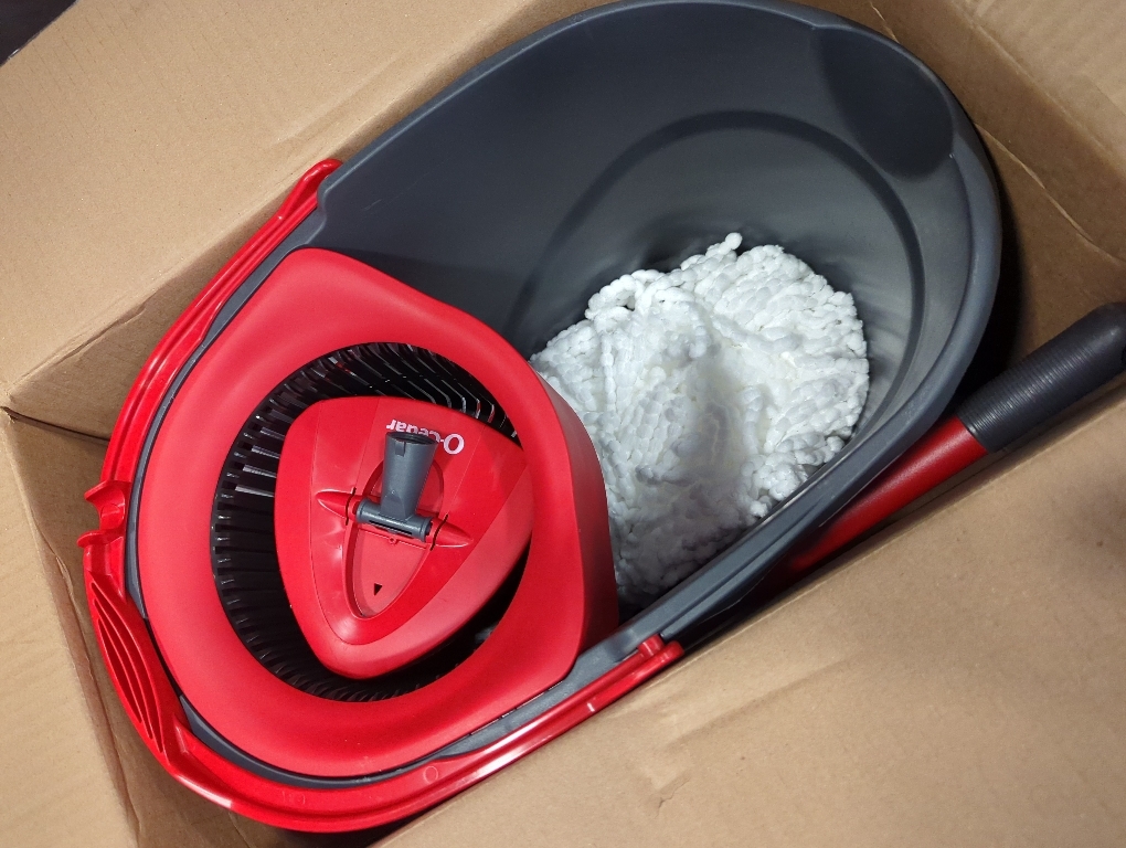 O-Cedar EasyWring Microfiber Spin Mop, Bucket Floor Cleaning System, Red, Gray, Standard