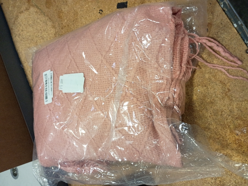 PAVILIA Light Pink Knit Throw Blanket for Couch Bed, Soft Knitted Farmhouse Sofa Throw for Living Room, Lightweight Decorative Summer Throw Blanket for Chair, Outdoor Textured Boho Blanket, 50x60