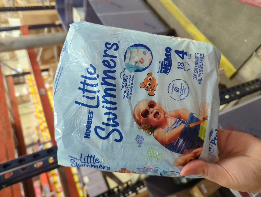 Size 4 - M - 18ct Huggies Little Swimmers Baby Swim Disposable Diapers