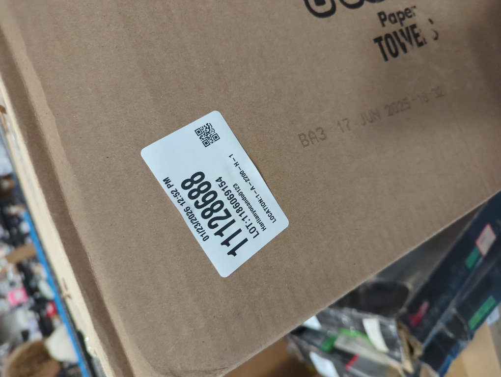 Amazon Brand - Presto! Flex-a-Size Paper Towels, 158 Sheet Huge Roll, 12 Rolls (2 Packs of 6), Equivalent to 38 Regular Rolls, White