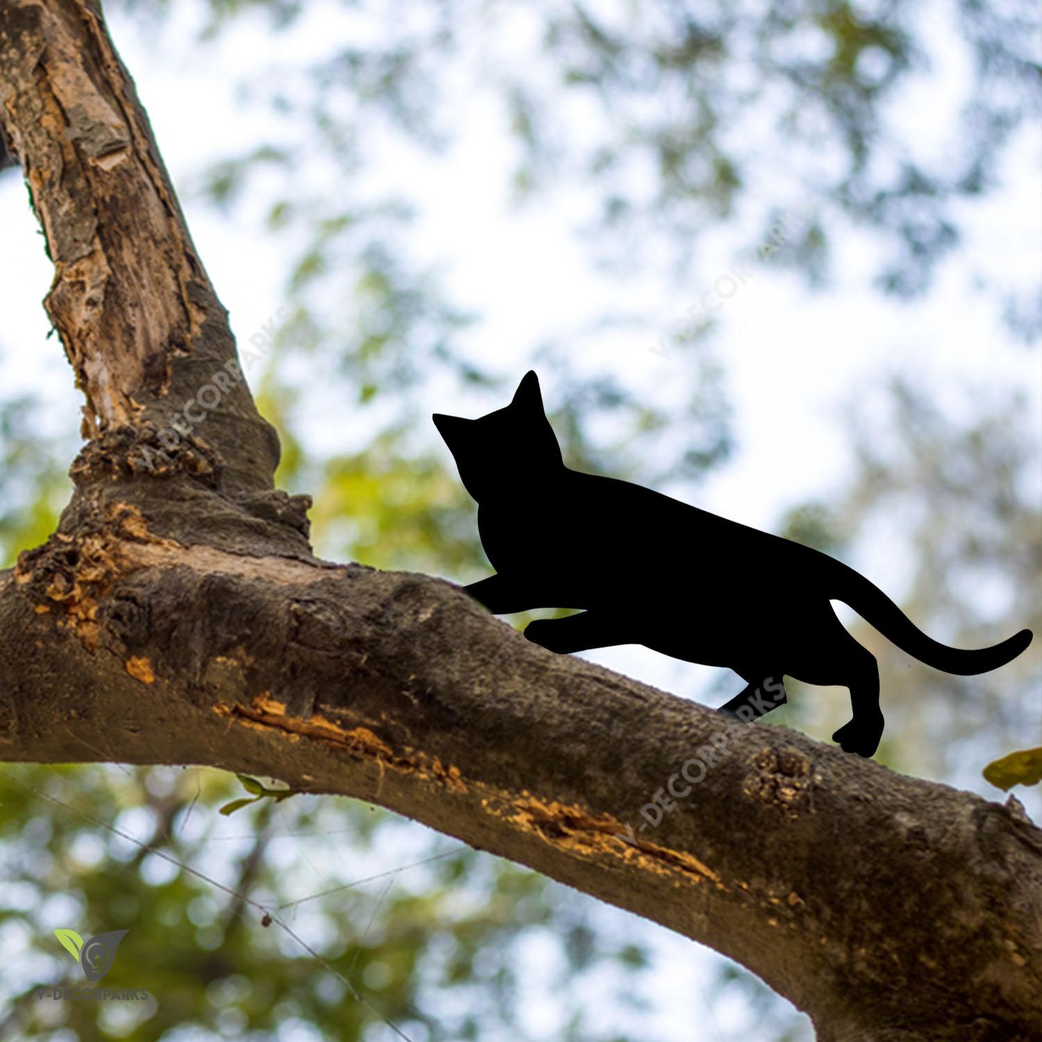 Climbing Cat Metal Tree Stake, Climbing Cat Silhouette Garden Accent