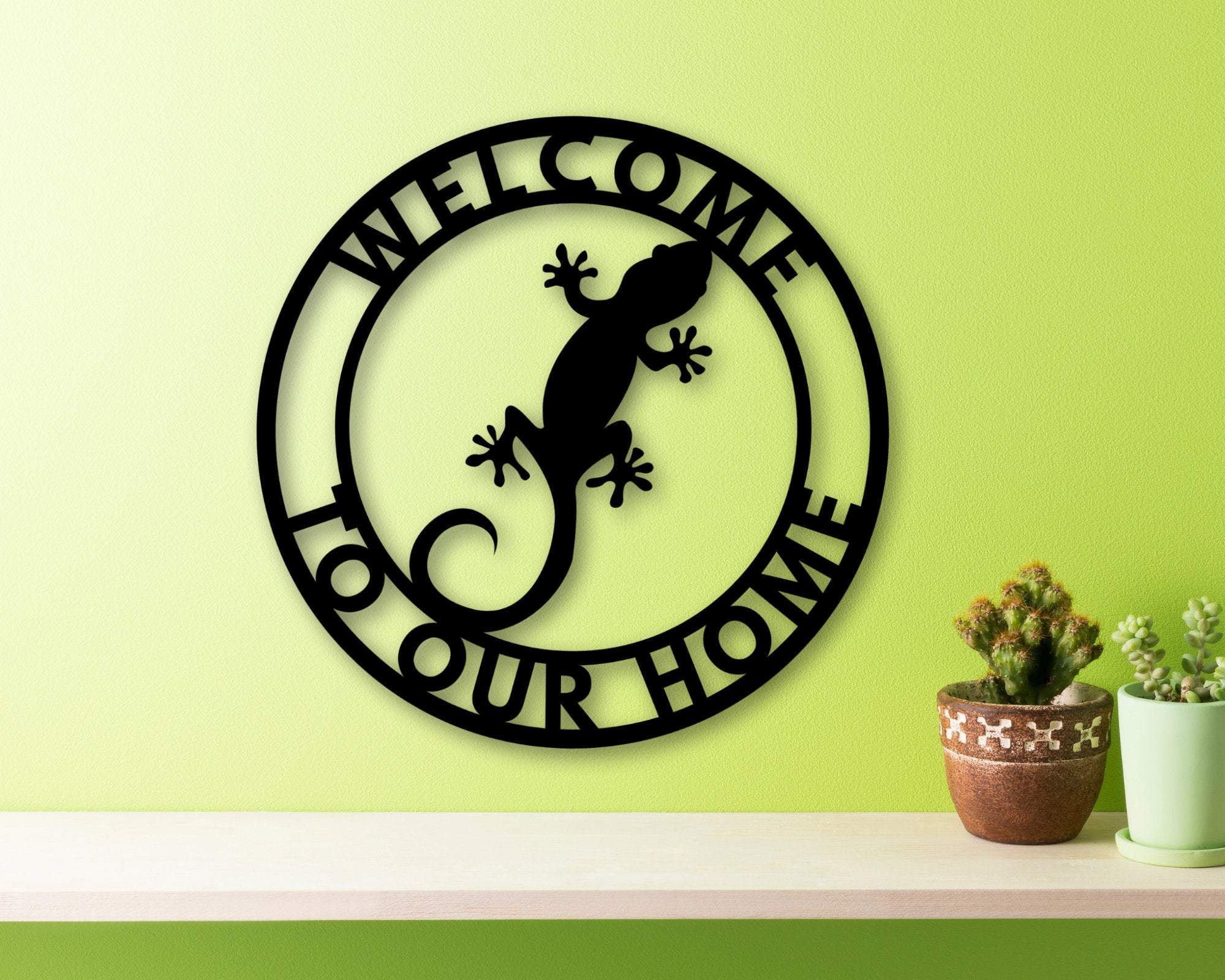 Personalized Gecko Sign, Grandma Gift, Last Name Sign, Name Plaque, House Numbers, Dad Gift, Welcome Sign, Family Name, Custom Family Gift