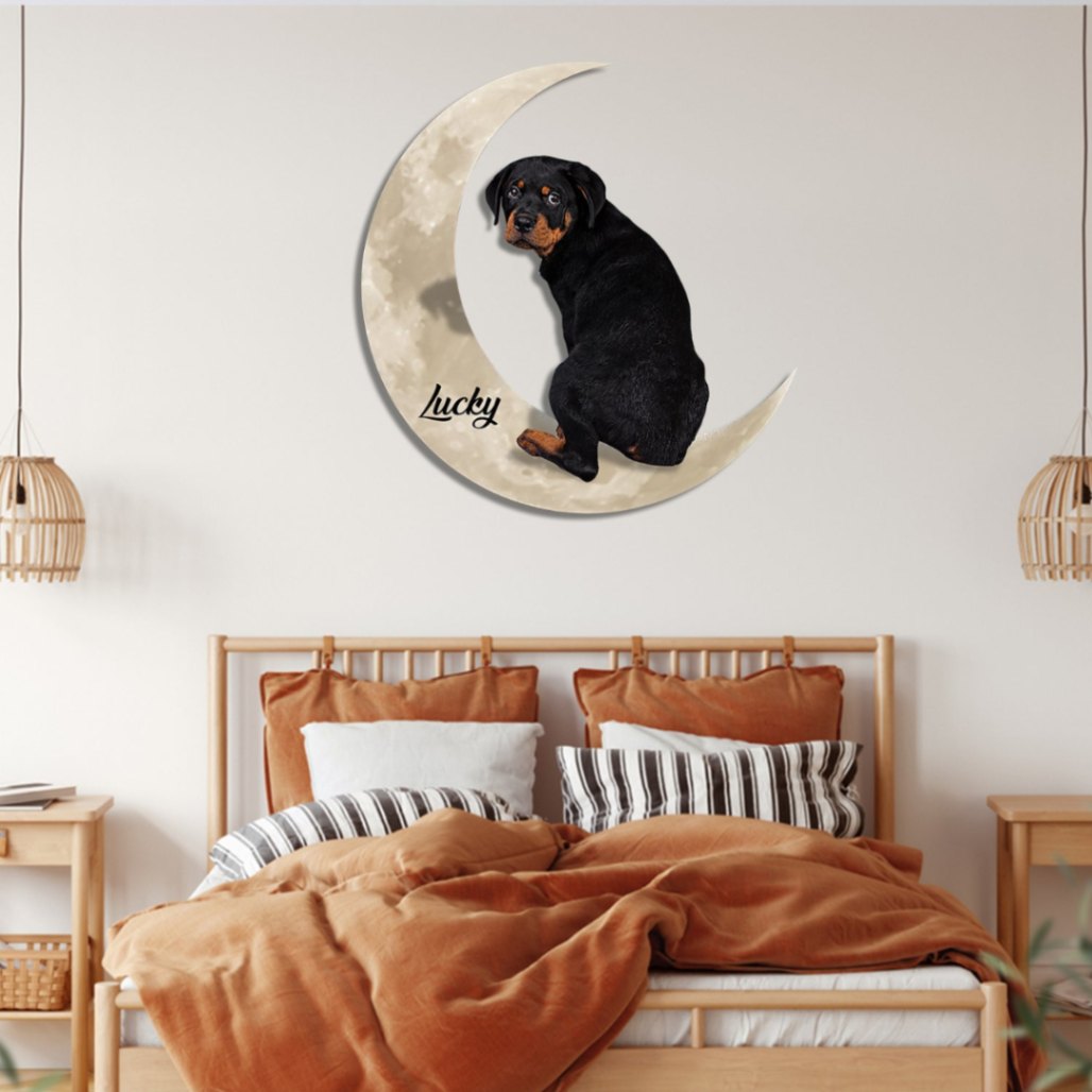Rottweiler And Crescent Moon Personalized Wall Art, Dog Lovers Metal Sign