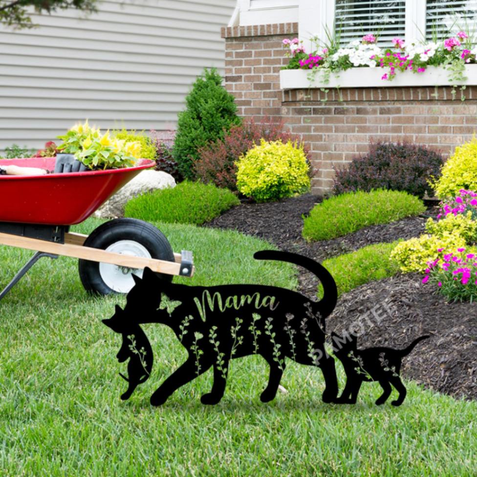 Personalized Cute Floral Mother Cat And Baby Cats Garden Stakes, Yard Decor For Cat Lovers