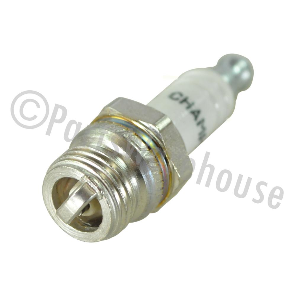 Champion Rdj7J Sm Eng Spark Plug CHP860 Yard Parts and Accessories