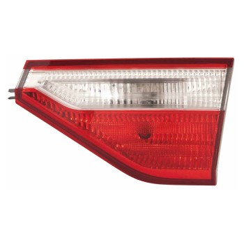 Tail Light Assembly
