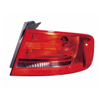 Tail Light Assembly
