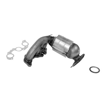 Catalytic Converter with Integrated Exhaust Manifold