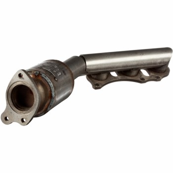 Catalytic Converter with Integrated Exhaust Manifold