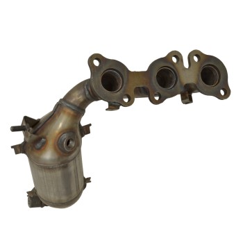 Catalytic Converter with Integrated Exhaust Manifold