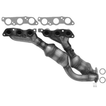 Catalytic Converter with Integrated Exhaust Manifold