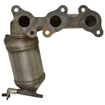 Catalytic Converter with Integrated Exhaust Manifold