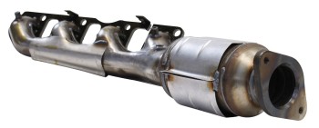 Catalytic Converter with Integrated Exhaust Manifold