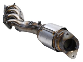 Catalytic Converter with Integrated Exhaust Manifold