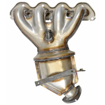 Catalytic Converter with Integrated Exhaust Manifold