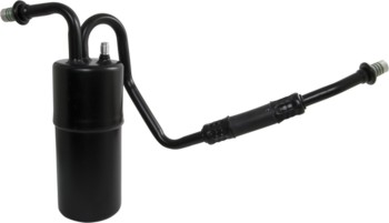 A/C Accumulator with Hose Assembly