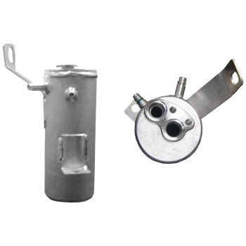 A/C Accumulator with Hose Assembly