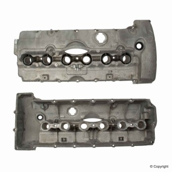 Engine Valve Cover