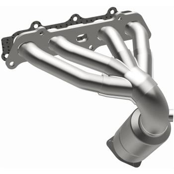 Catalytic Converter with Integrated Exhaust Manifold