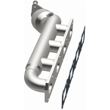 Catalytic Converter with Integrated Exhaust Manifold