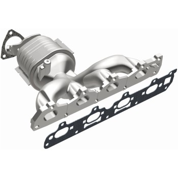 Catalytic Converter with Integrated Exhaust Manifold