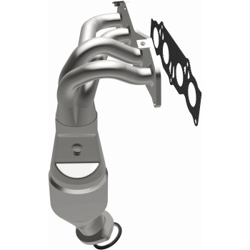 Catalytic Converter with Integrated Exhaust Manifold