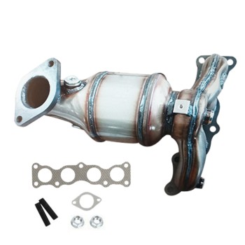 Catalytic Converter with Integrated Exhaust Manifold