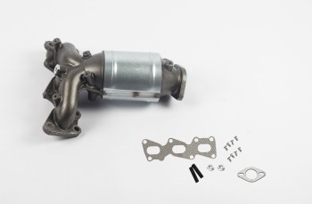 Catalytic Converter with Integrated Exhaust Manifold