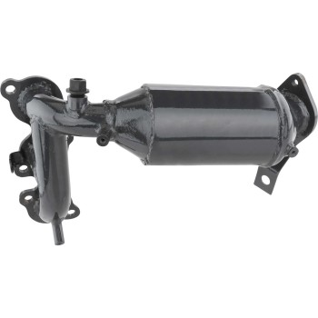 Catalytic Converter with Integrated Exhaust Manifold