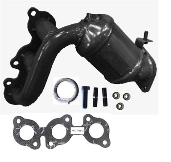 Catalytic Converter with Integrated Exhaust Manifold