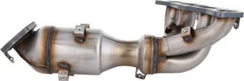 Catalytic Converter with Integrated Exhaust Manifold