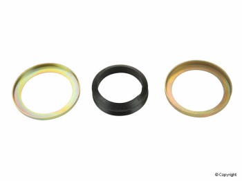 Wheel Bearing Retainer