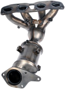 Catalytic Converter with Integrated Exhaust Manifold