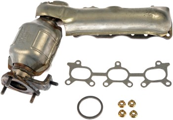Catalytic Converter with Integrated Exhaust Manifold