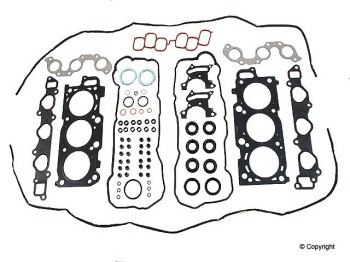 Engine Cylinder Head Gasket Set