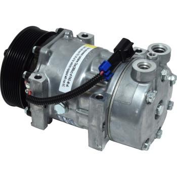 Universal Air Conditioner CO4759C