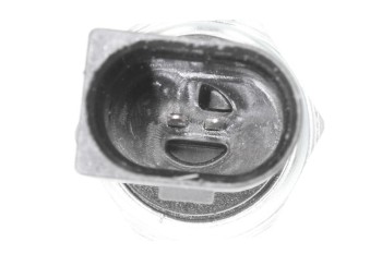 Engine Oil Pressure Switch