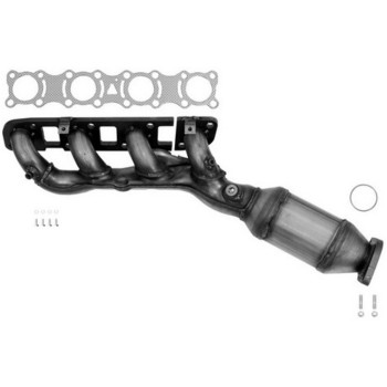 Catalytic Converter with Integrated Exhaust Manifold