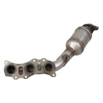 Catalytic Converter with Integrated Exhaust Manifold