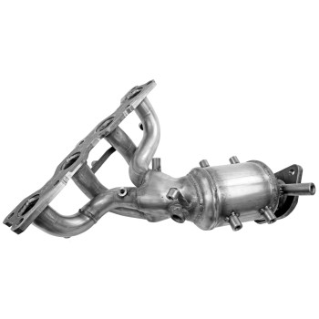 Catalytic Converter with Integrated Exhaust Manifold