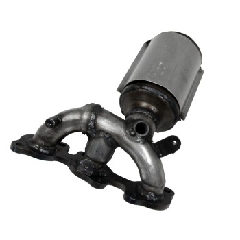 Catalytic Converter with Integrated Exhaust Manifold