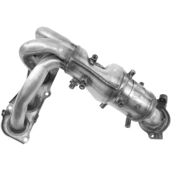Catalytic Converter with Integrated Exhaust Manifold
