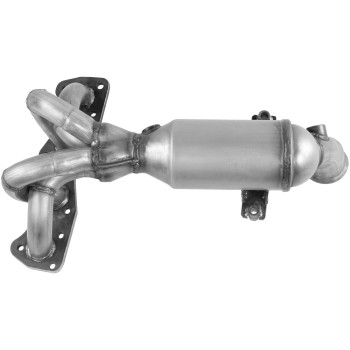 Catalytic Converter with Integrated Exhaust Manifold